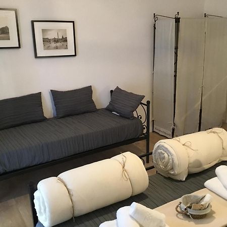 Le Fate Suites Rome Bilik gambar